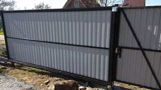 Купить сваи для ворот в Канск. Заказать ворота на сваях под ключ от 21595 руб